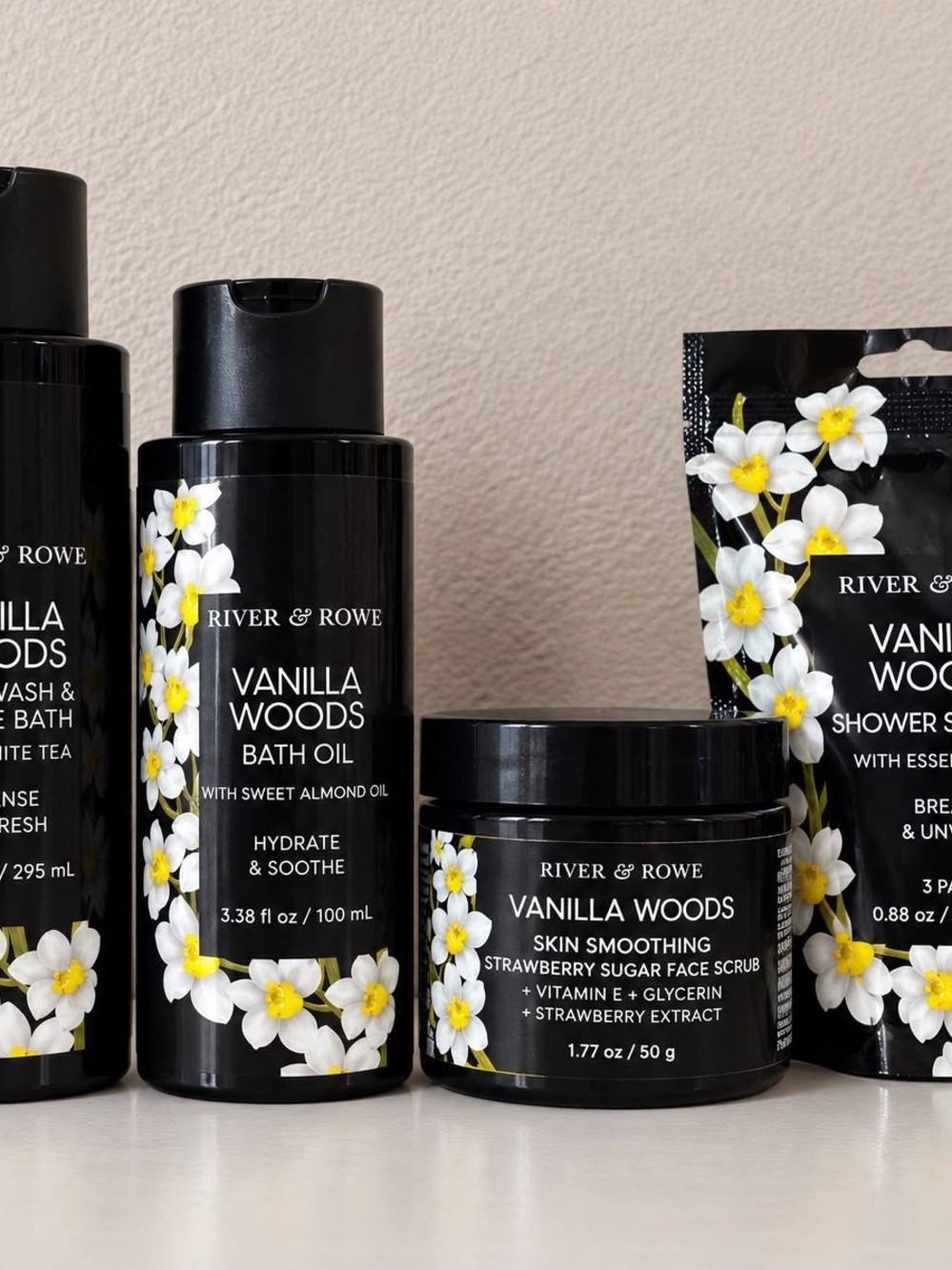 Vanilla Woods Bath Oil — Black